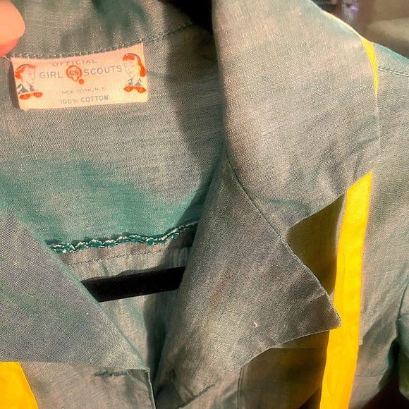 Vintage Girl Scout & Brownie Uniforms 1960’s with Ties & Belt (Girl Scout Only) - Picture 12 of 16